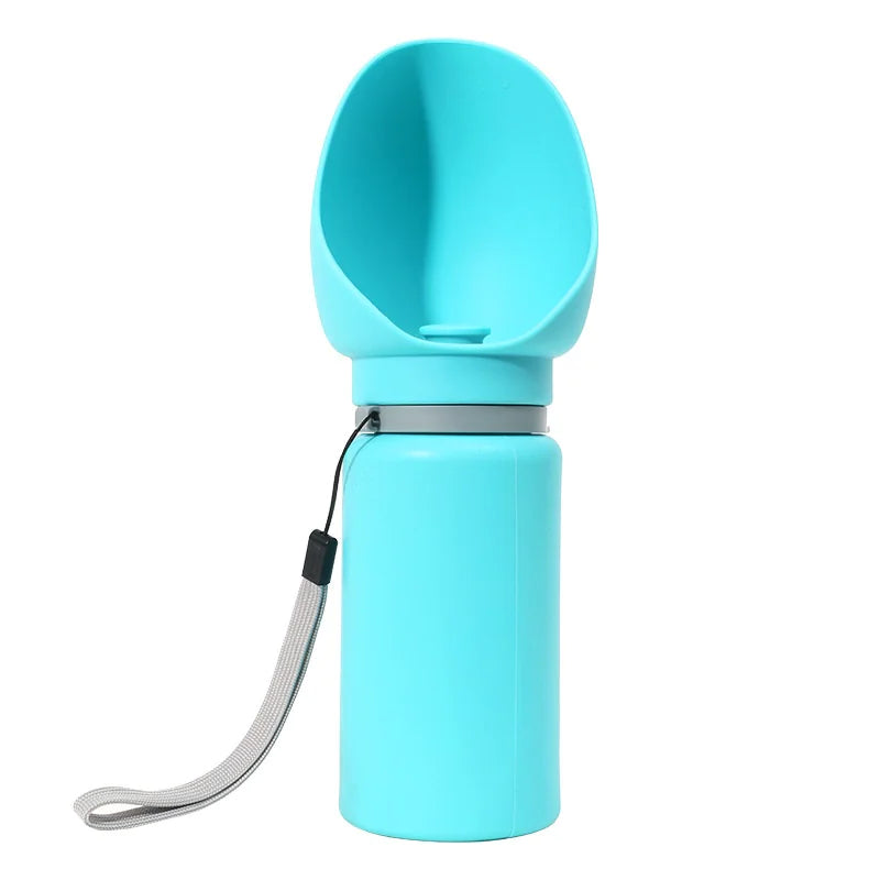 Portable Folding Pet Water Bottle – Leak-Proof Silicone Travel Dispenser for Dogs & Cats, 550ml