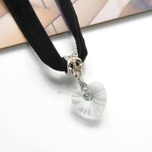 Load image into Gallery viewer, Velvet Woman&#39;s Heart Crystal Pendant Necklace